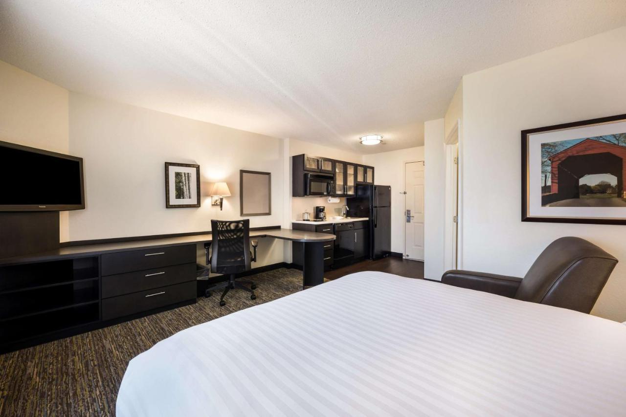 Sonesta Simply Suites Oklahoma City Airport Exterior photo